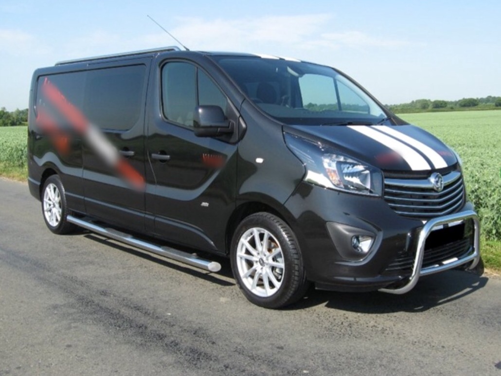 Opel Vivaro SWB Side Bars 2014 onwards Opel Vivaro SWB Side Bars 2014 onwards
